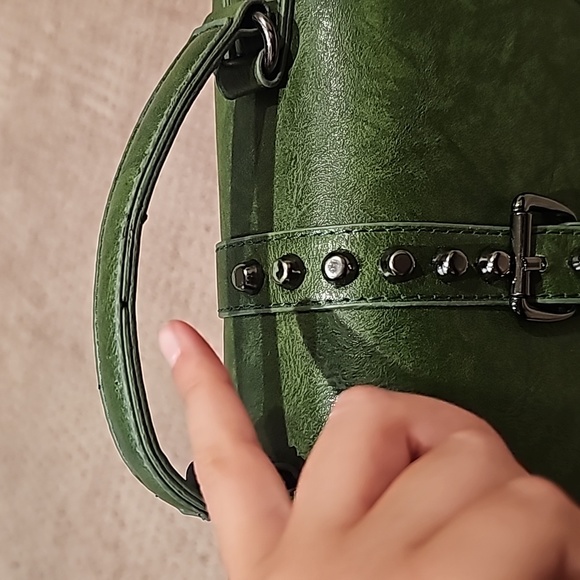Olive green Handbag - Picture 12 of 17